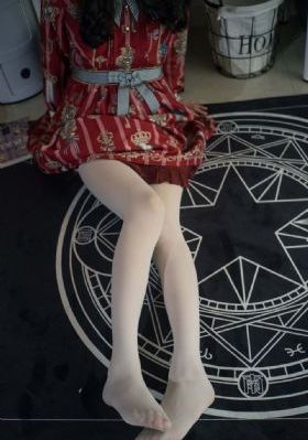 校花被c呻吟双腿大开小说_720高清视频播放