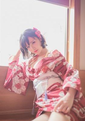 美丽姑娘在线看免费完整版_高清动漫免费观看